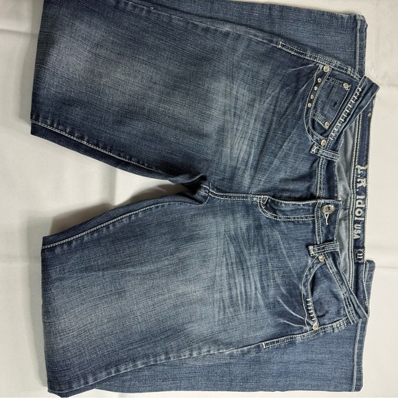 L.A. Idol Blue Boot Cut Jeans with Decorative Embroidery - Picture 5 of 8